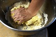 ravioli: kneading the dough